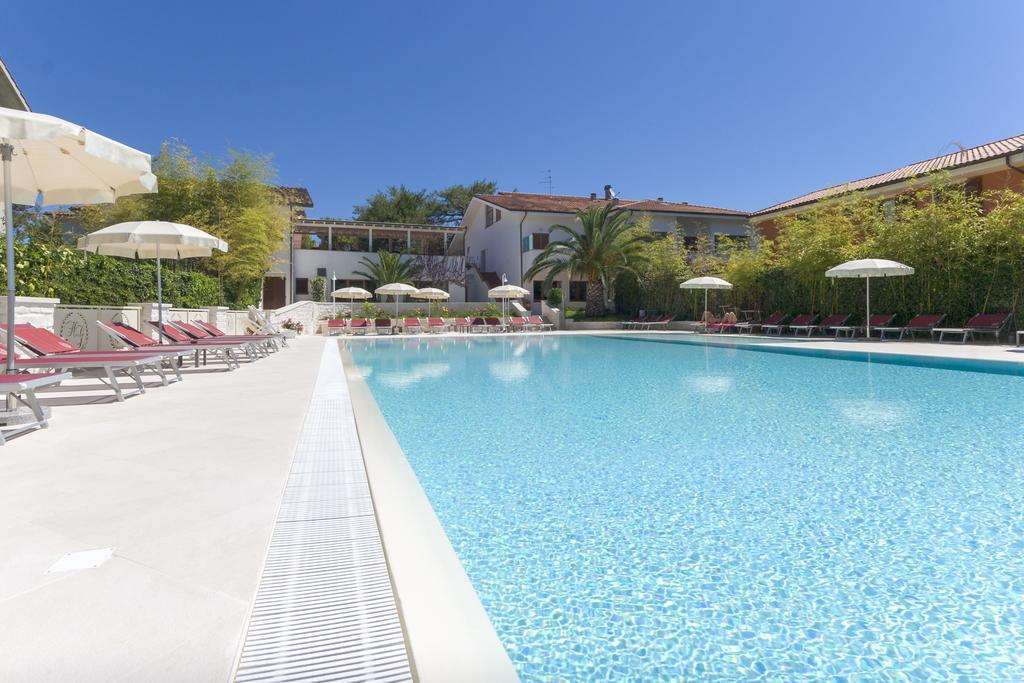 Hotel Giardino Suites And Spa - Numana Bekvämligheter bild