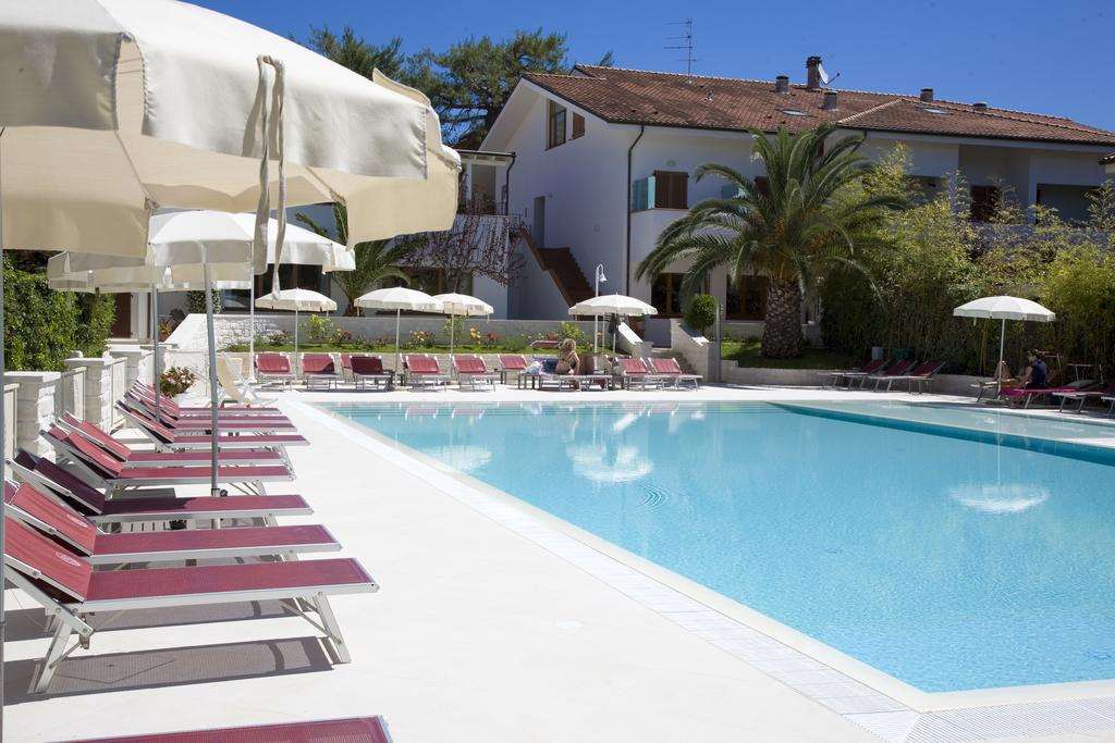 Hotel Giardino Suites And Spa - Numana Bekvämligheter bild